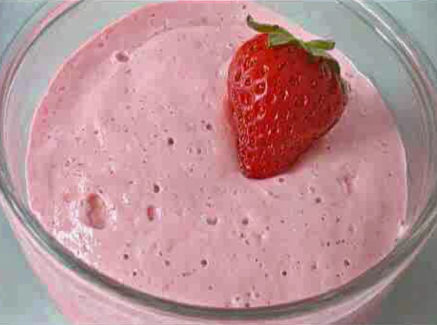 Prepare um Danoninho Caseiro Cremoso com Apenas 3 Ingredientes!