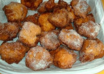 Receita Rápida de Bolinho de Banana Frito para o Café da Tarde