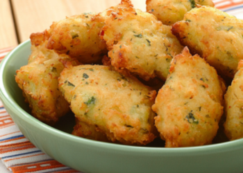 cropped-bolinho-de-arroz.webp