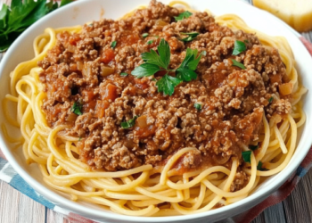 Espaguete à Bolonhesa: A Receita Clássica com Carne Moída