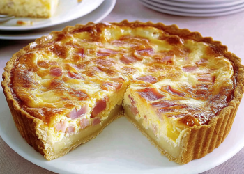 Como Fazer a Melhor Quiche de Bacon com Queijo em Casa
