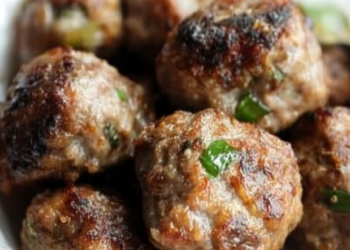 Bolinho de Carne Moída Simples: Petisco Perfeito para o Dia a Dia