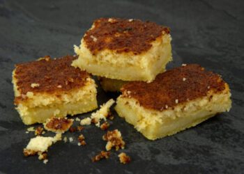 Bolo de Fubá Cremoso que Derrete na Boca