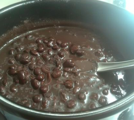 Como Fazer Feijão Preto Simples e Delicioso