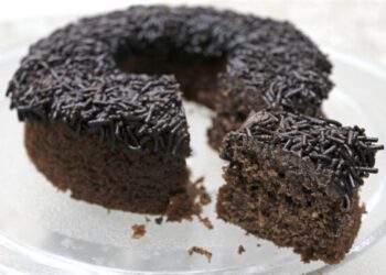 Nega Maluca: O Bolo de Chocolate Perfeito e Fácil de Fazer