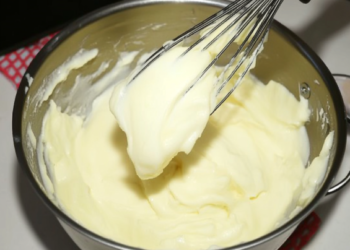 Aprenda a Fazer o Purê de Batata de Restaurante: Super Cremoso e Saboroso!