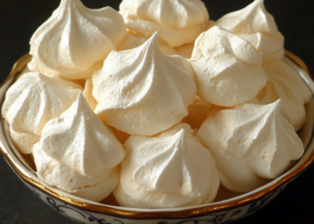 Receita de Suspiro Caseiro: Sequinho e Delicioso!