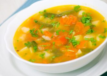 Como Fazer Sopa de Legumes Rápida e Deliciosa em Casa