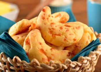 Aprenda a Fazer Chipa: Crocante por Fora, Macia por Dentro
