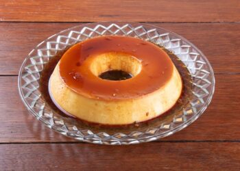Receita de Pudim Rápido: Pronta em Menos de 30 Minutos