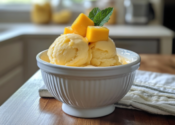 Sorvete de Manga Caseiro: Receita Simples e Refrescante