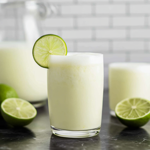 Limonada Suíça Cremosa: Simples, Deliciosa e Refrescante