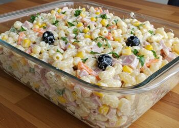 Macarronese completa: cremosa, refrescante e muito fácil de fazer!