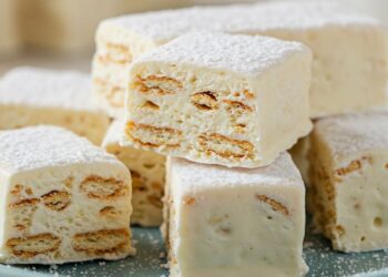 Sobremesa perfeita: palha italiana de leite em pó simples e deliciosa