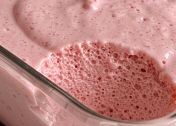 mousse fit morango capa