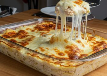 Lasanha de frango com molho branco: receita clássica para o almoço de dia das mães