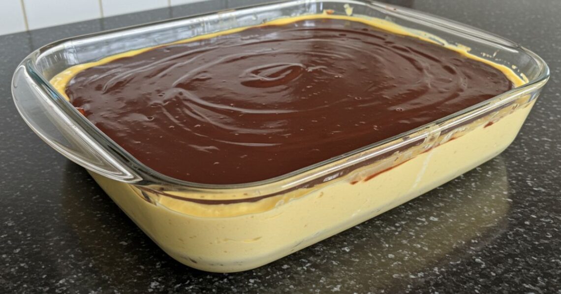 Faça hoje: Mousse de maracujá com ganache de apenas 4 ingredientes