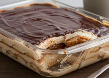 Pavê de cappuccino cremoso com doce de leite: sobremesa deliciosa