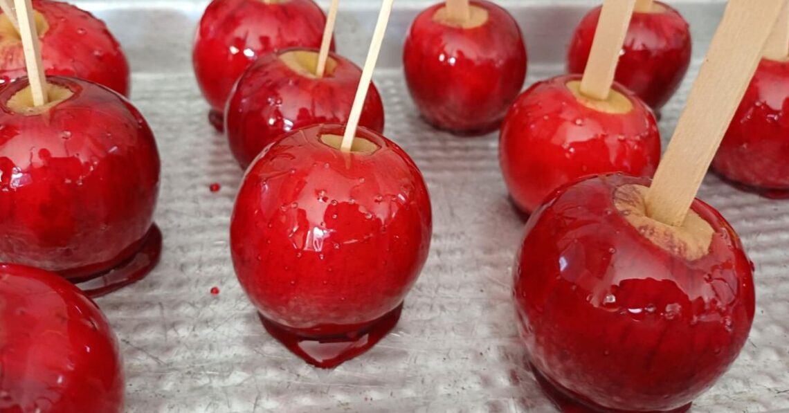 Maçã do amor caseira: receita fácil e perfeita para festas