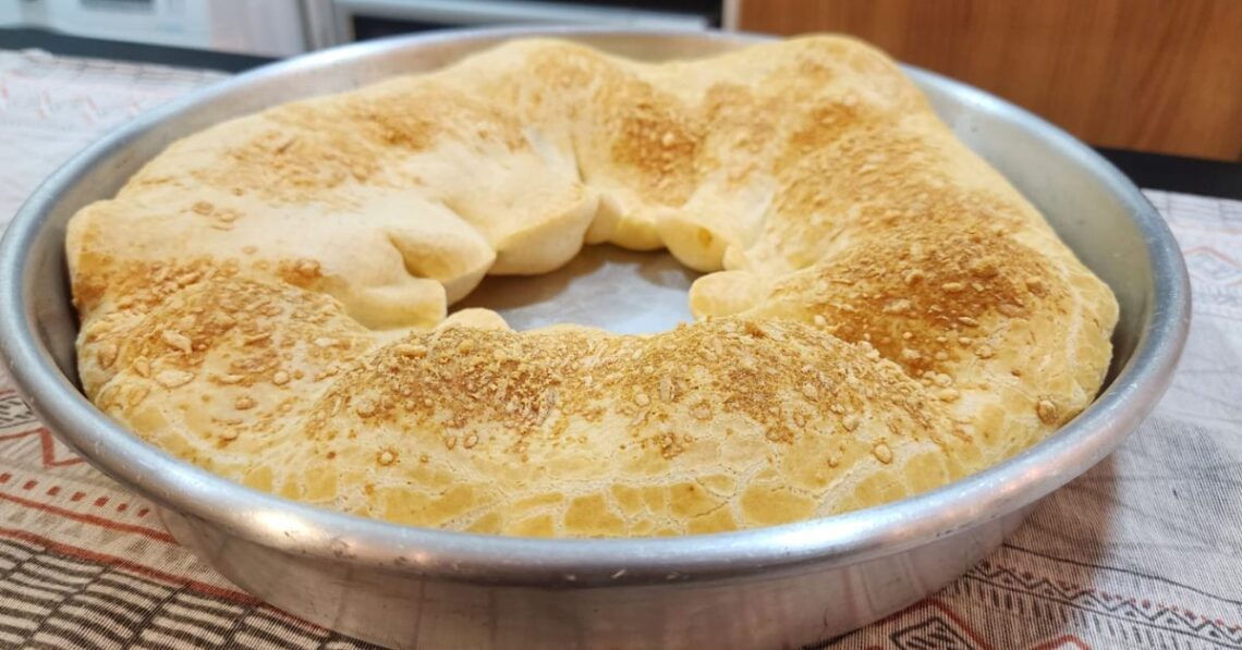 Rosca de polvilho assada: crocante, fácil e deliciosa