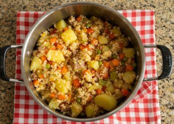 26 receitas de uma panela só: menos louça, mais sabor