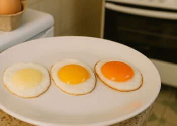 O que a cor da gema indica e qual é a melhor? Descubra agora!