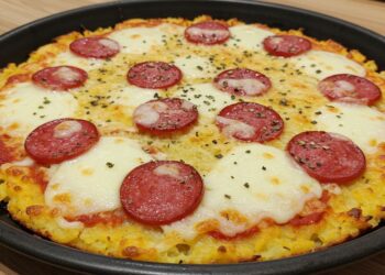 Transforme o arroz que sobrou em uma pizza deliciosa