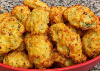 Aprenda a preparar bolinho de arroz assado sem fritura