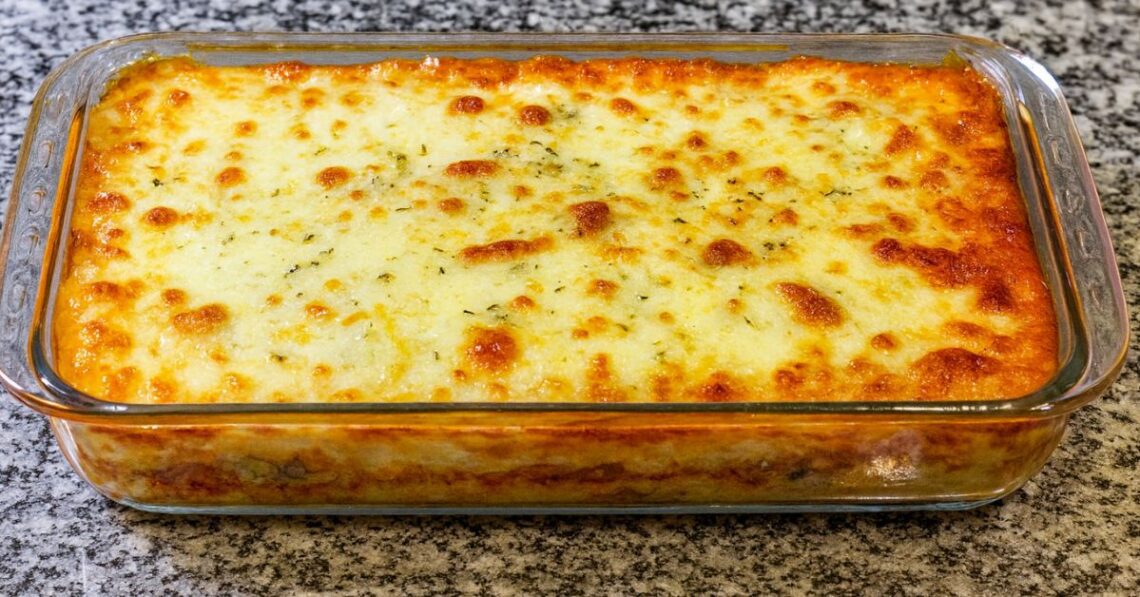 Escondidinho de frango com batata-doce delicioso e fácil de fazer