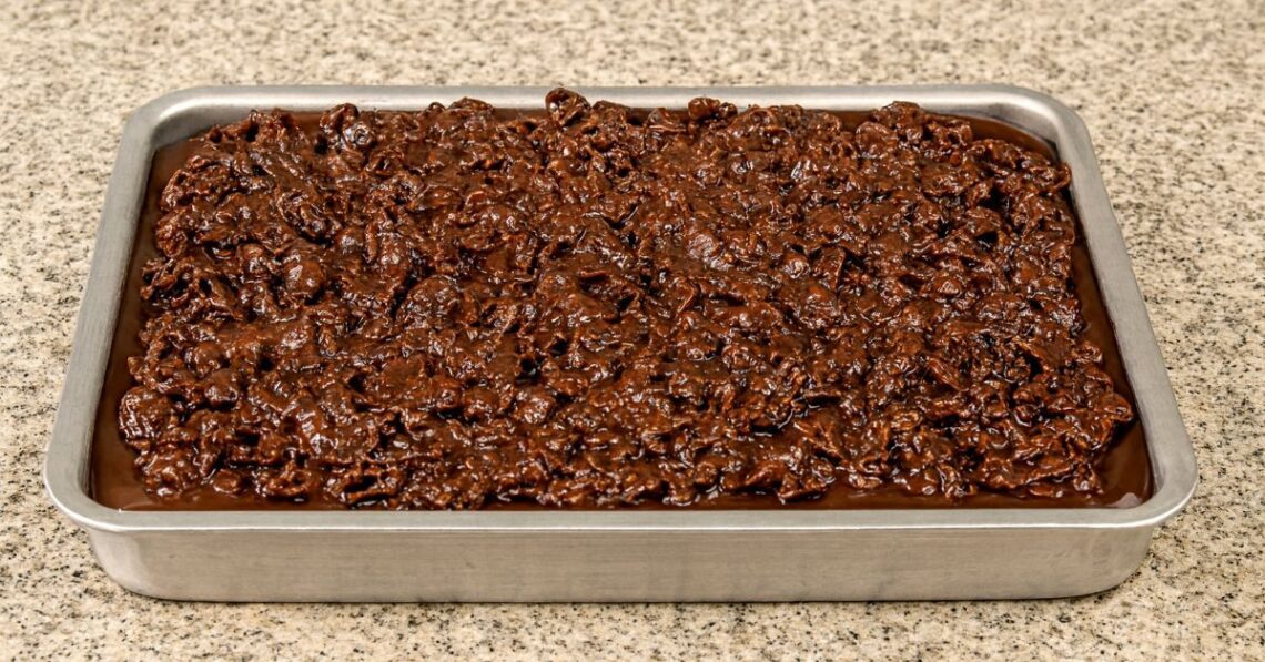 Bolo crocante de chocolate: aprenda a fazer a sensação do momento!