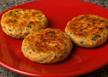 Hambúrguer de frango fit: delicioso, fácil e cabe na dieta