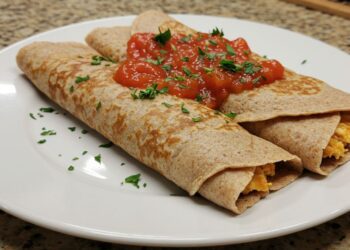 Panqueca integral de frango: aprenda a preparar essa versão saudável e deliciosa